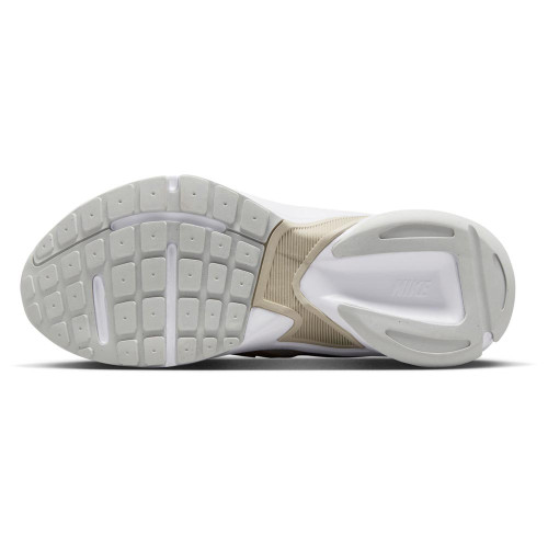 Nike AL8